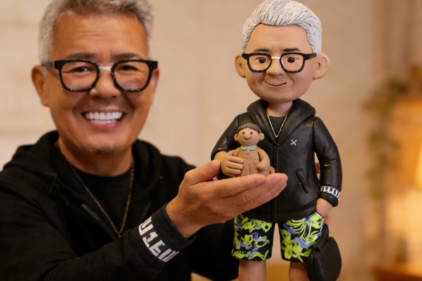 写真から作るボブルヘッド人形｜記念日ギフトに人気の理由